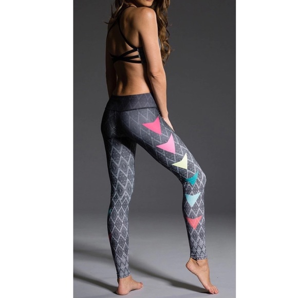 Onzie Set - Picture 3 of 5